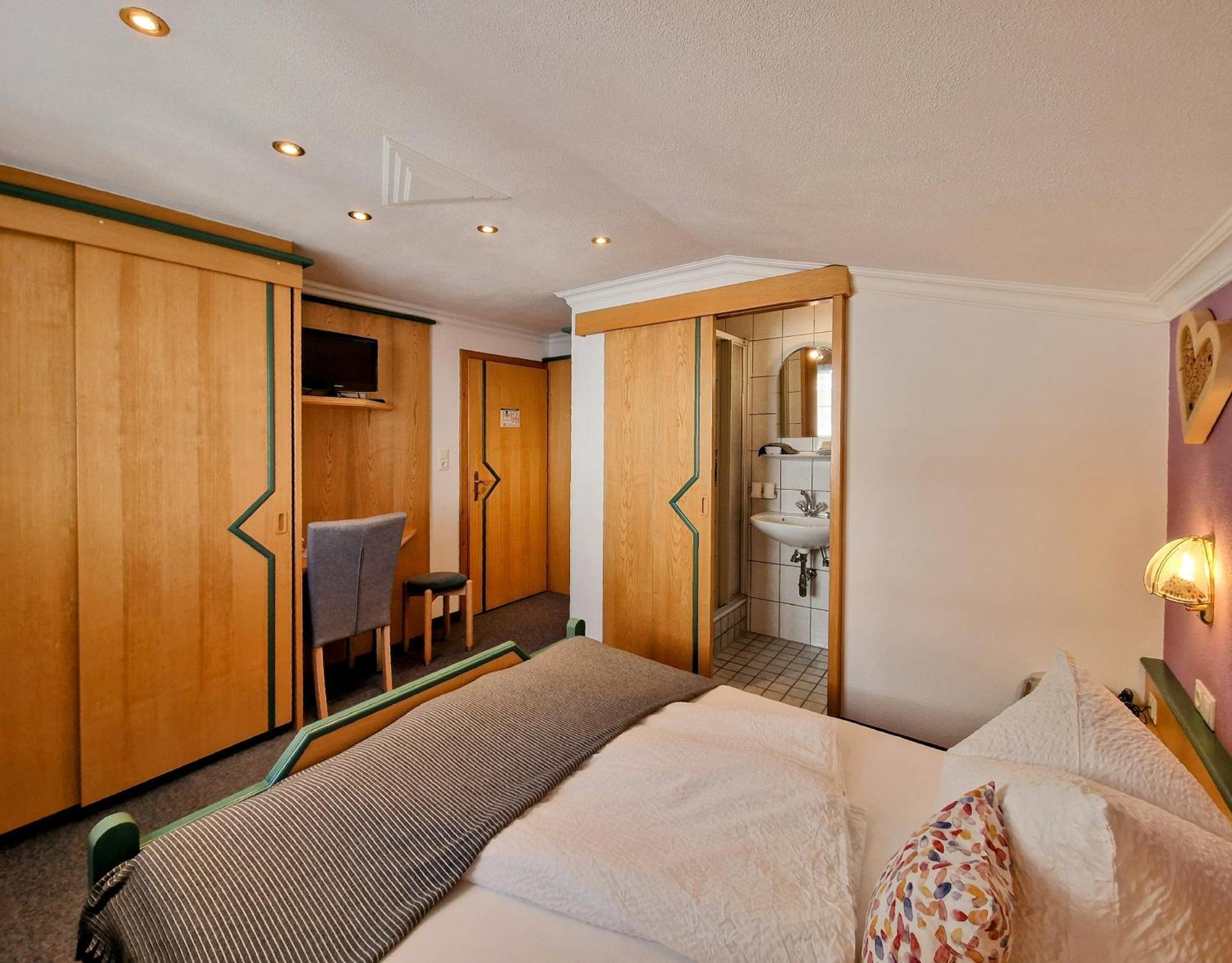 Berghotel Almrausch 베르왕 객실 사진